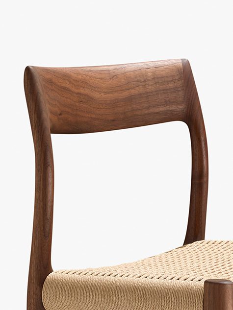 Møller 77 Chair in Walnut