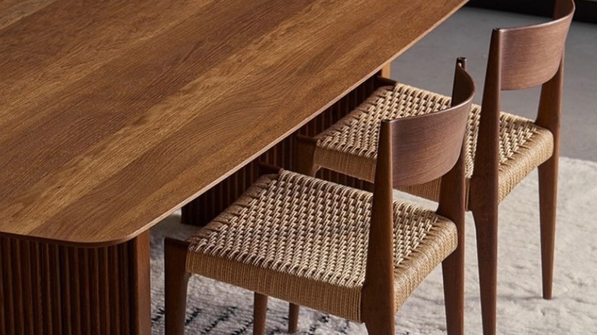 Pia Chair