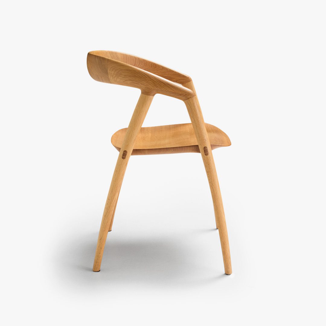 DC09 Chair