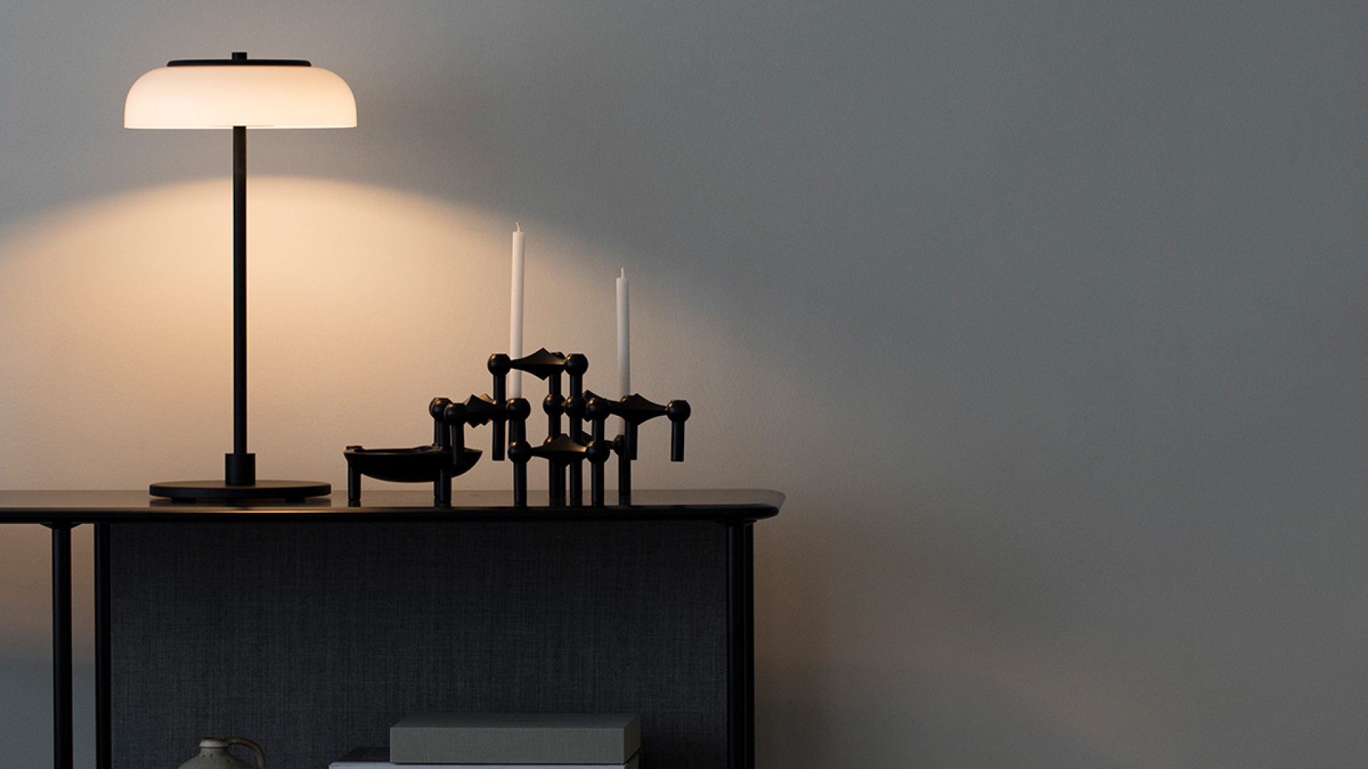 Blossi Table Lamp