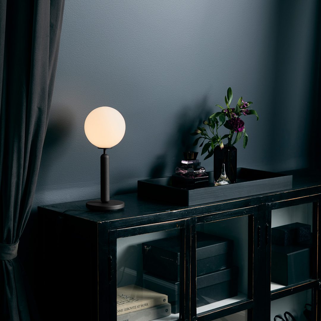 Miira Table Lamp