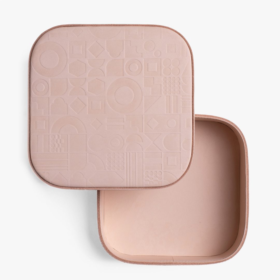 Leather Box CC