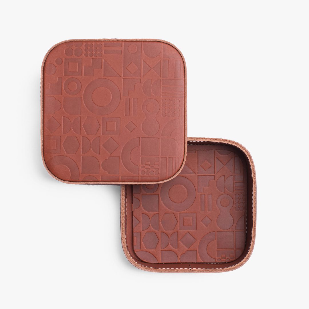 Leather Box CC