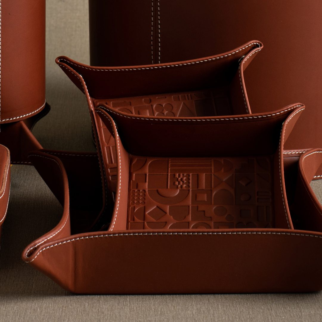 Leather Tray CC