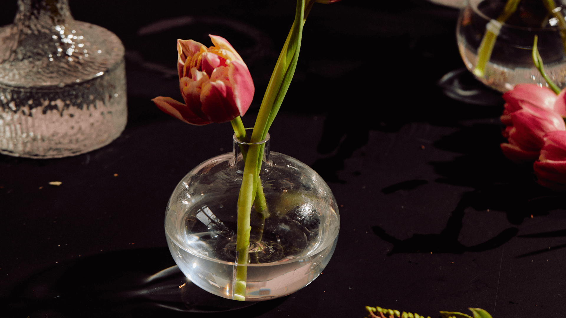 Holmen Vase