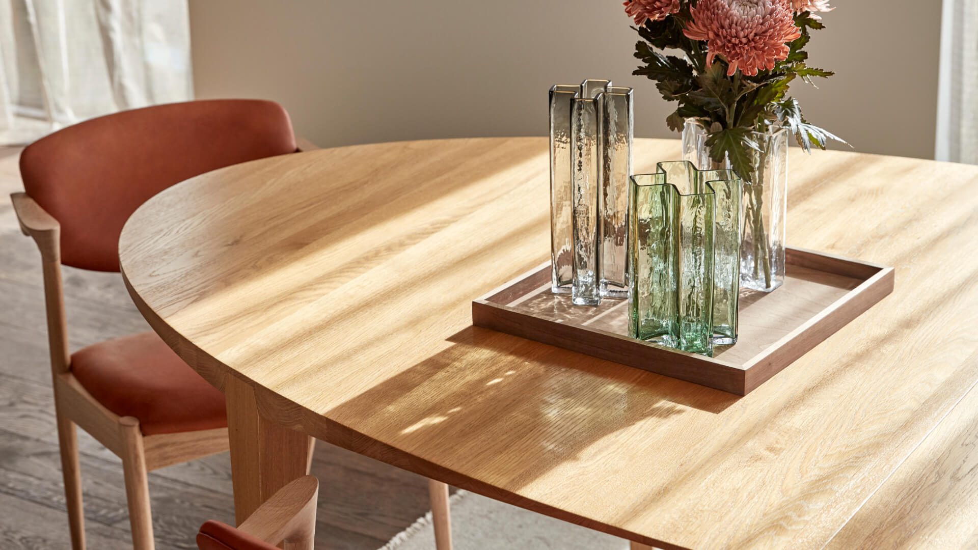 Johansen Oval Table