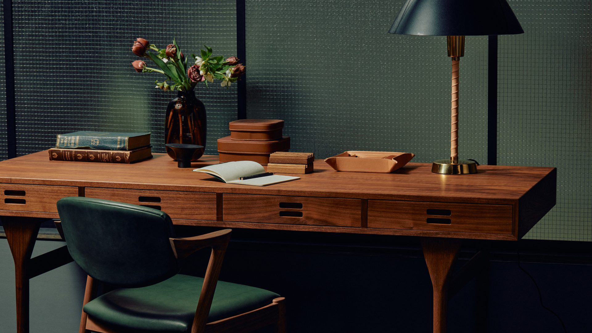 ND93 Desk