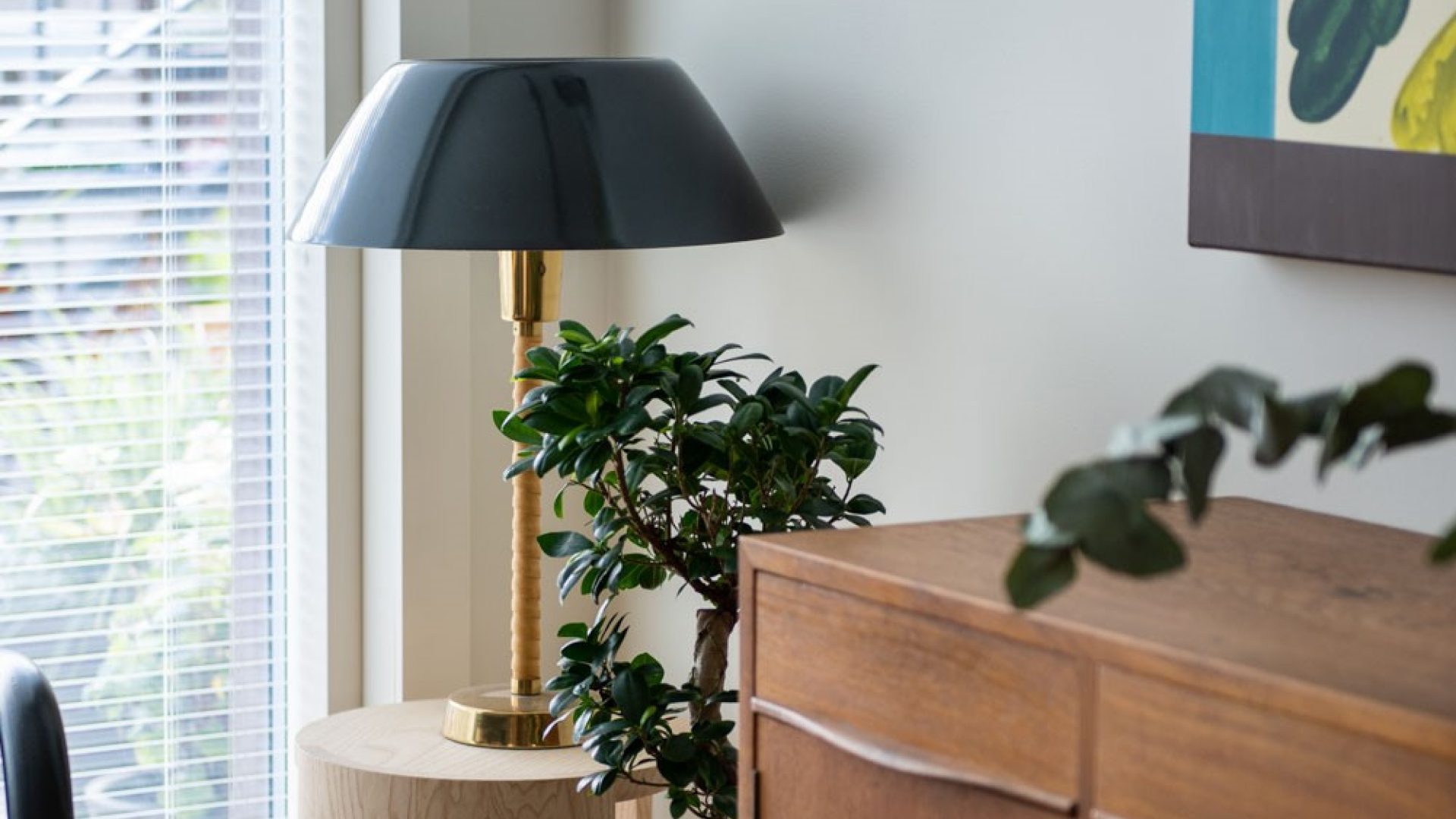 Senator Table Lamp