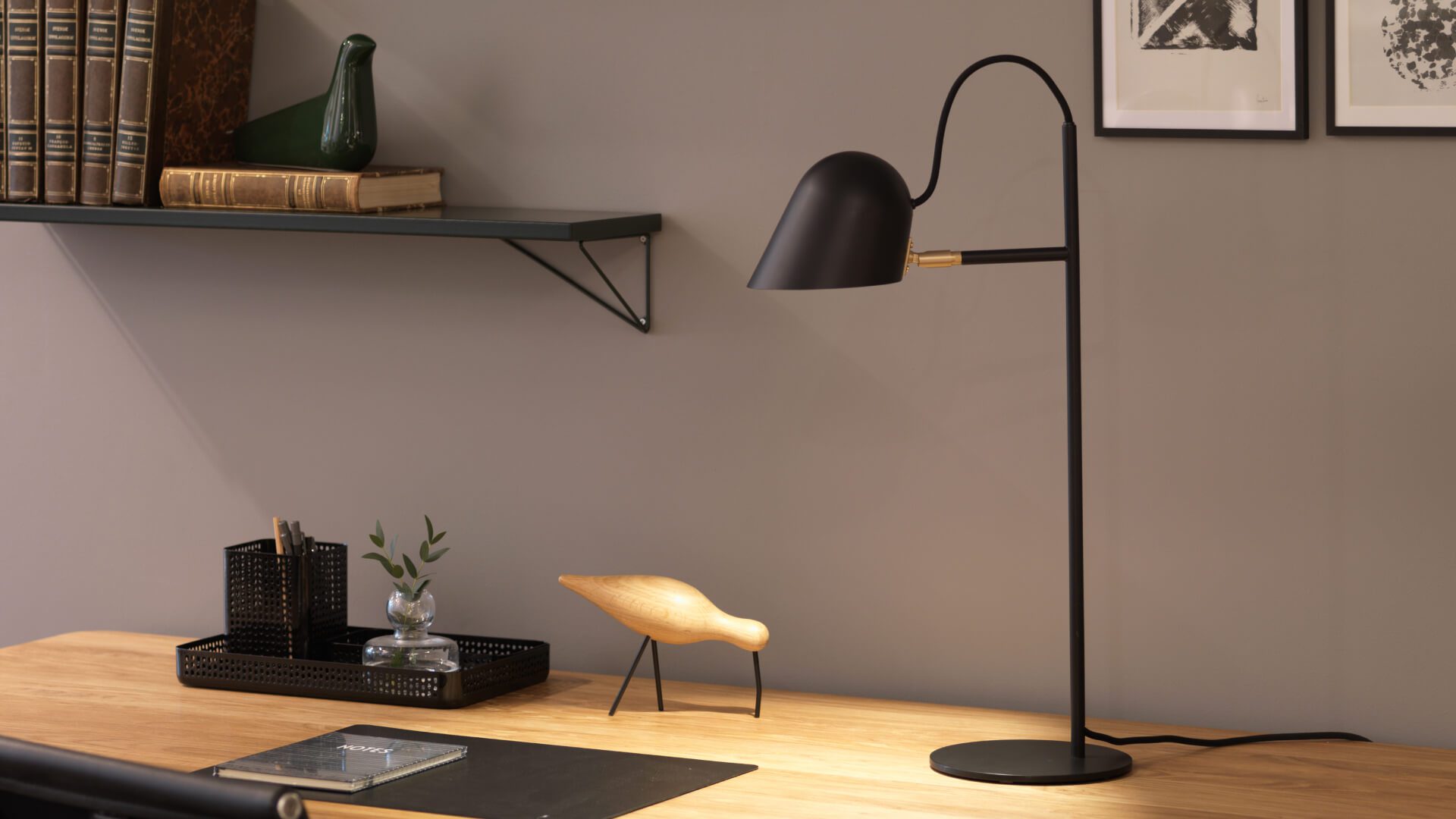 Streck Table Lamp