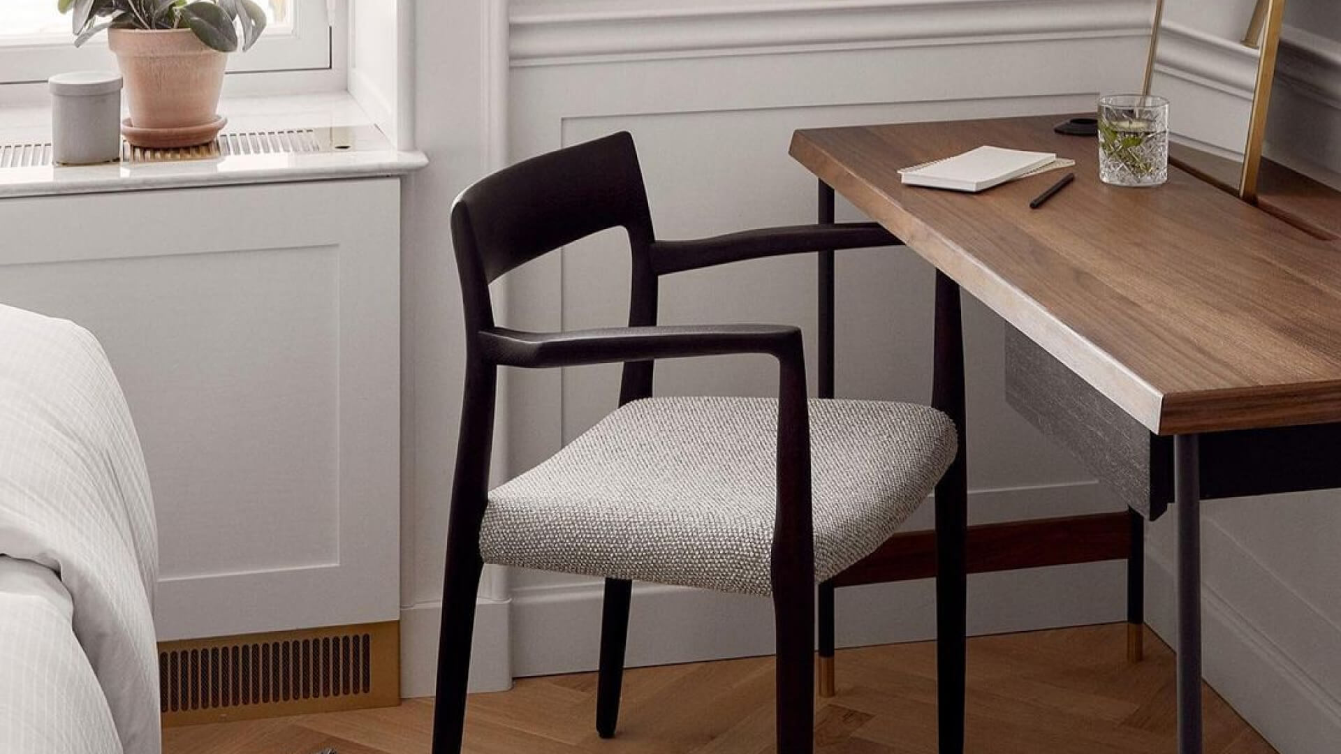 Møller 57 Chair