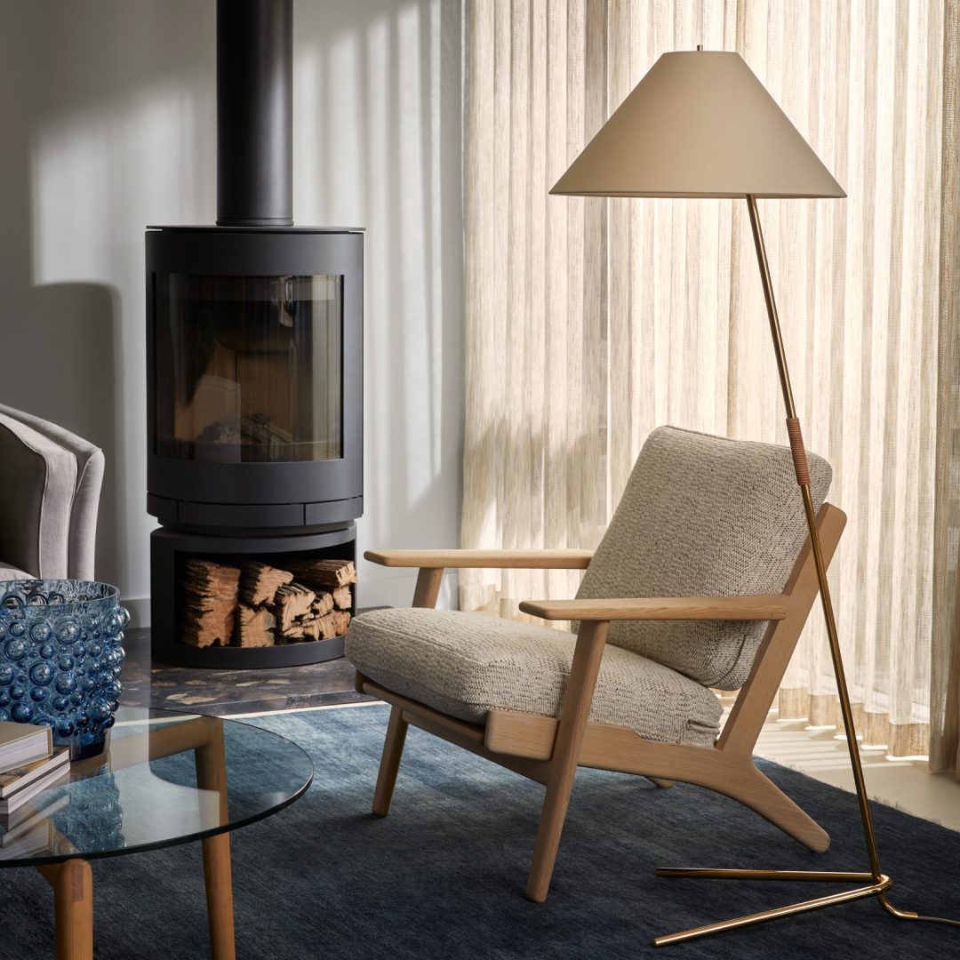 Hase Floor Lamp