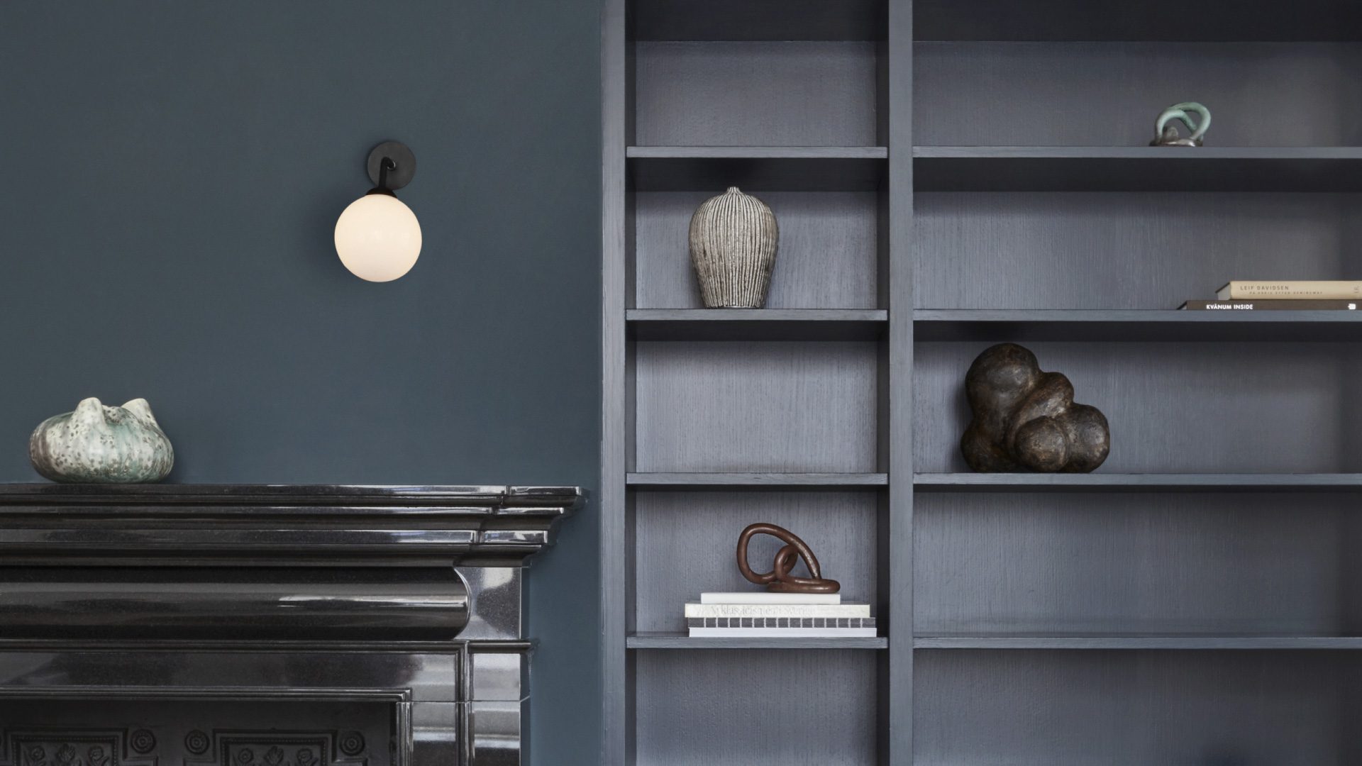 Apiales Wall Lamp