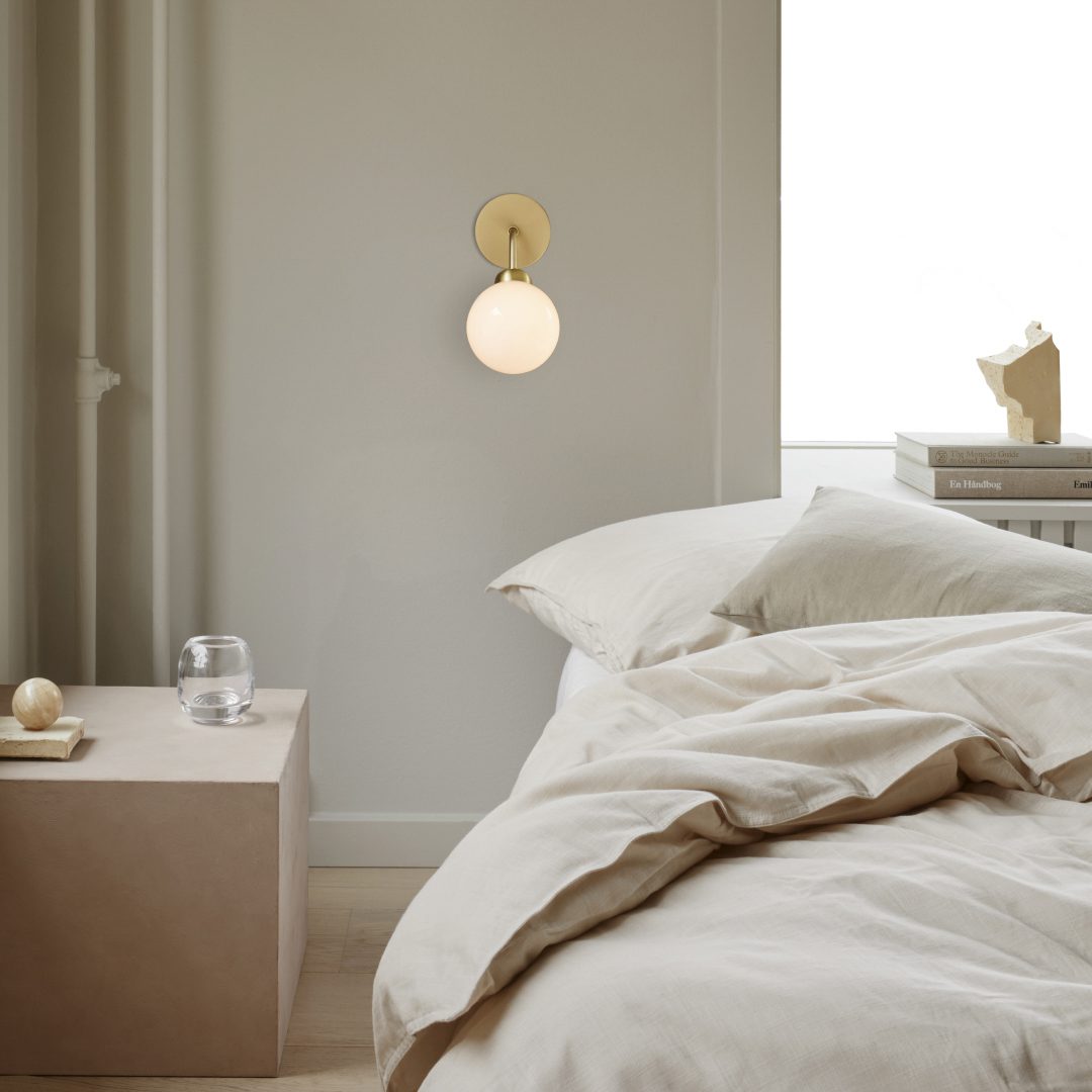 Apiales Wall Lamp