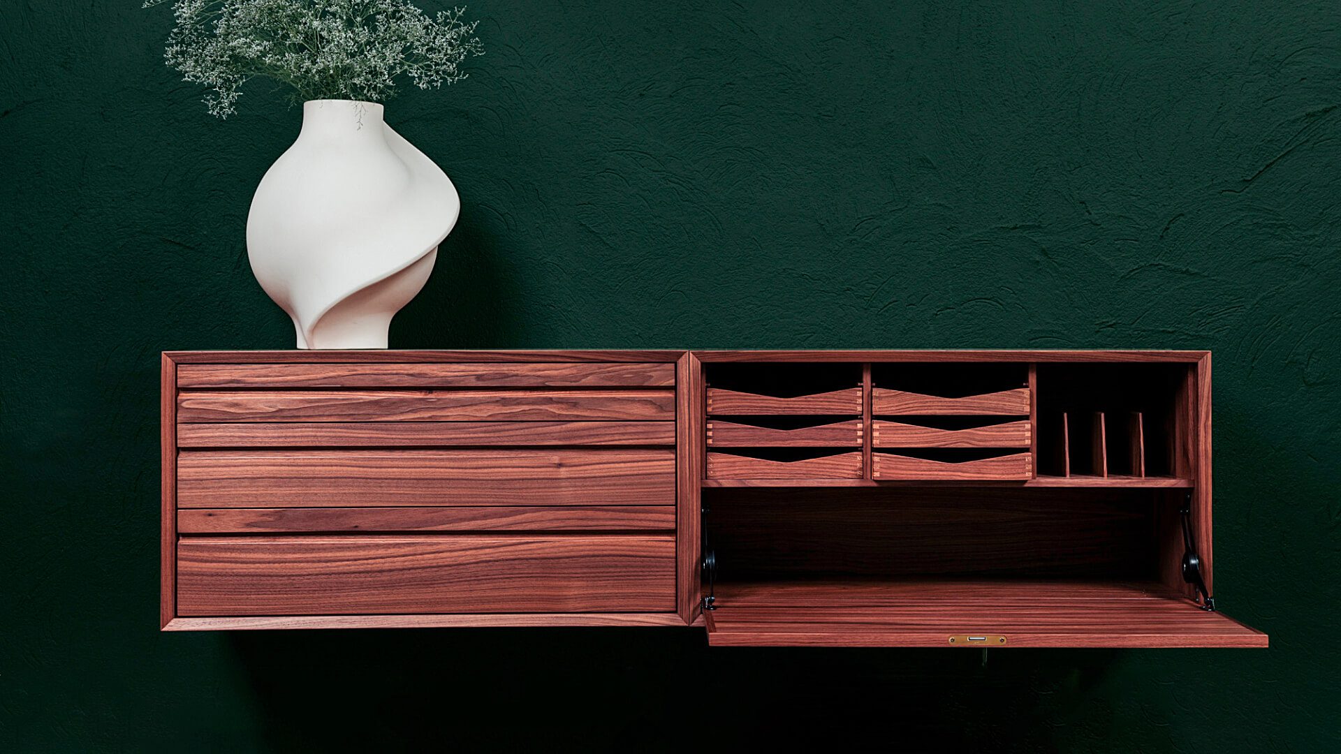 System Cado® 2 | by Poul Cadovius | Wall hung sideboard |