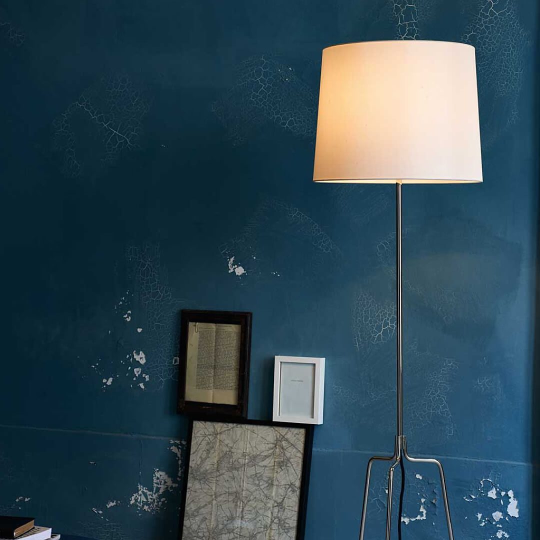 Dreistelz BL Floor Lamp by J.T. Kalmar |