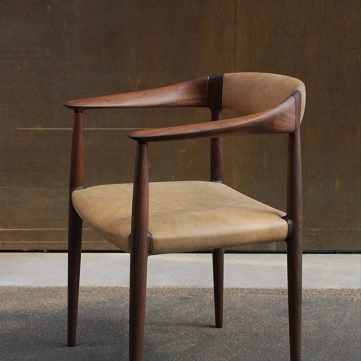 DC11 Chair Leather