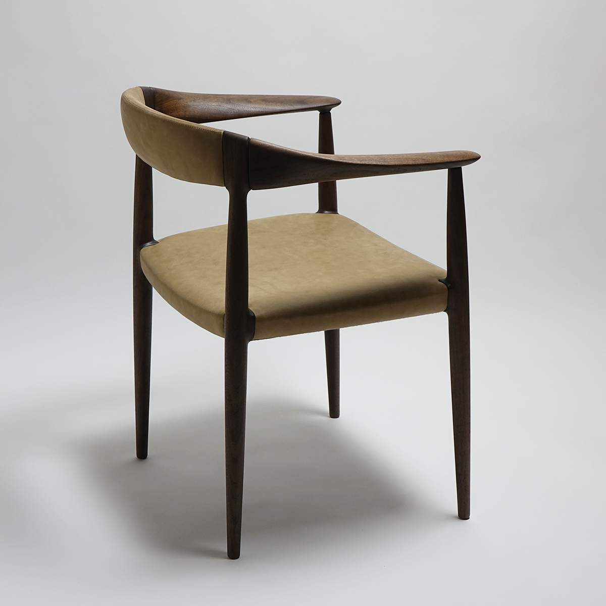 DC11 Chair Leather